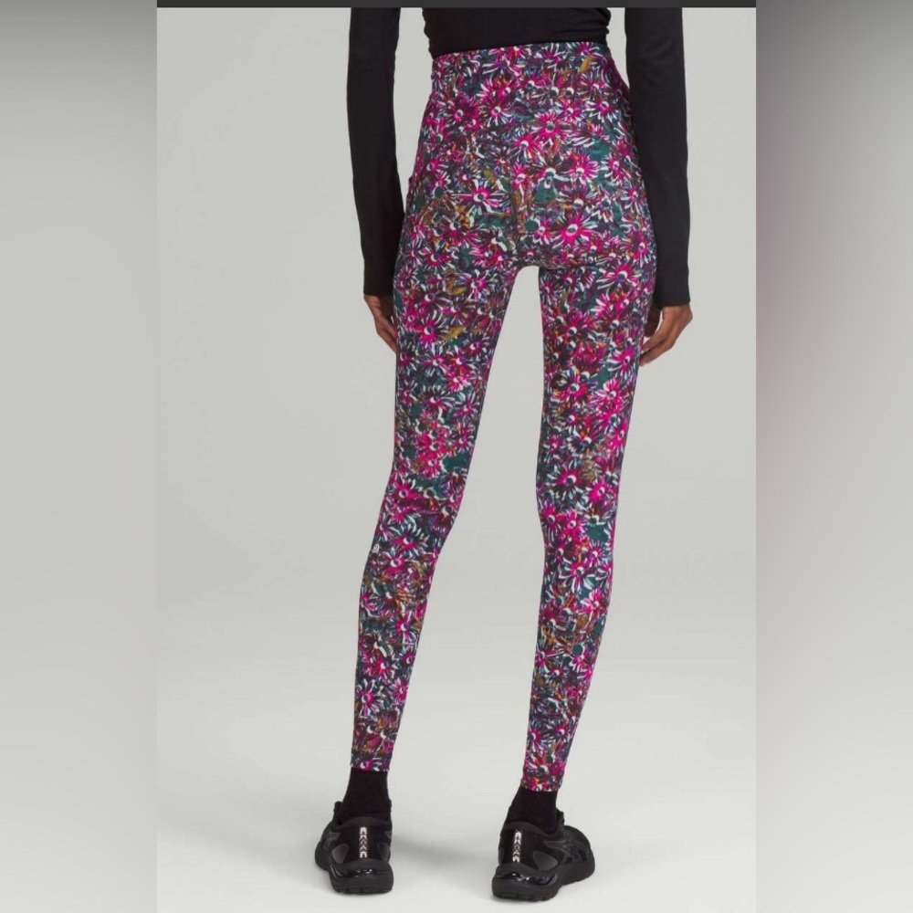 NWOT Lululemon Swift Speed High-Rise Tight 28" Floral Electric Mult